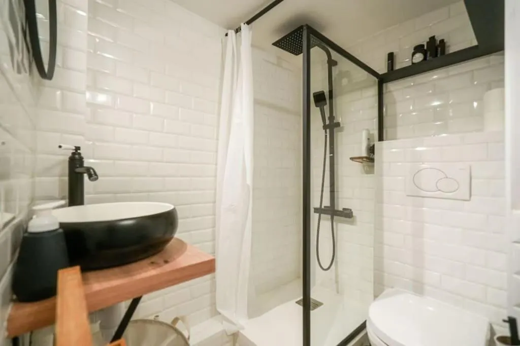 Exquisite Apartment In Paris 3Rd 0*,  France